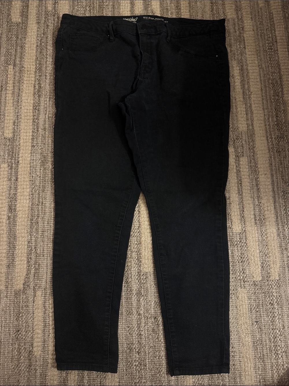 Mossimo Supply Co. Black Mid Rise Jegging